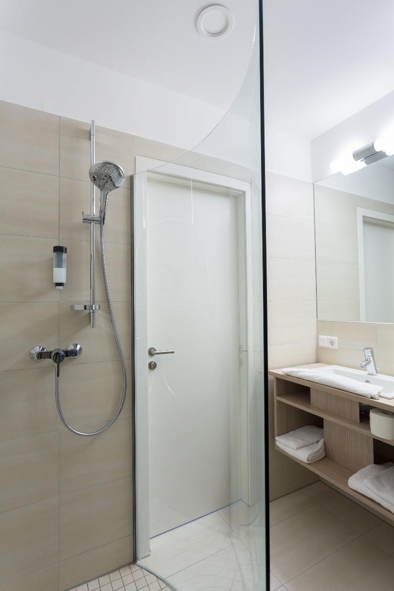 Viva Hotel Luebeck Екстериор снимка